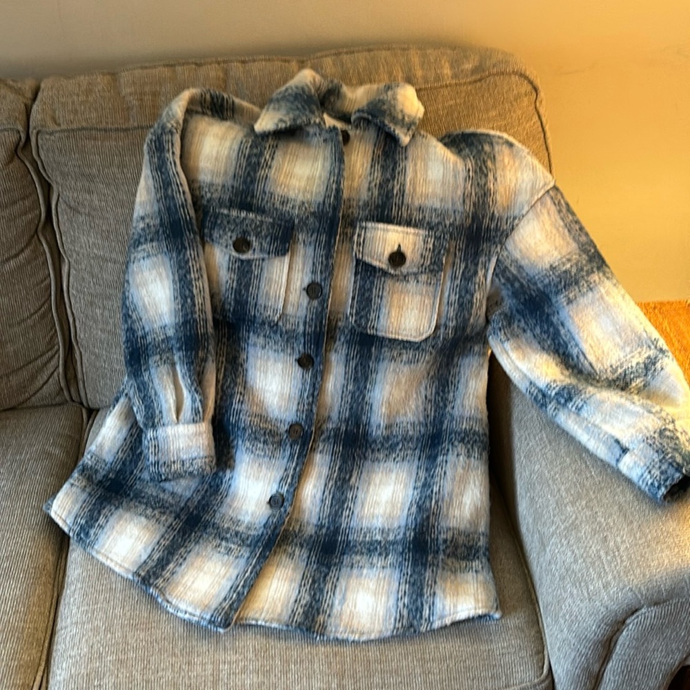 Blue Shirt Jacket (Shacket) SIZE MEDIUM